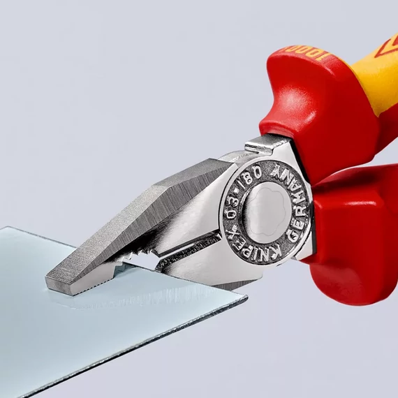 KNIPEX Szigetelt kombinált fogó 180mm (03 06 180)