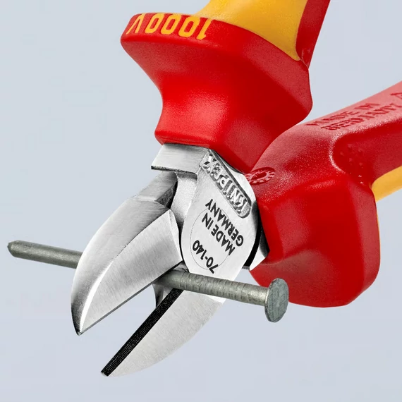 KNIPEX Oldalcsípőfogó 140mm (70 06 140)