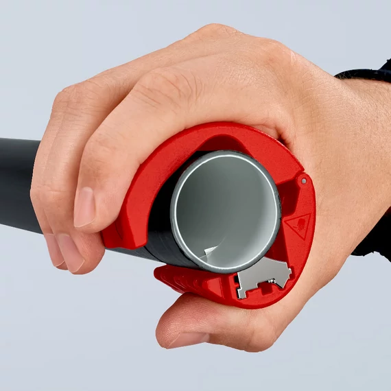 KNIPEX BiX Vágó műanyag csövekhez és szigetelő hüvelyekhez 20-50mm (90 22 10 BK)