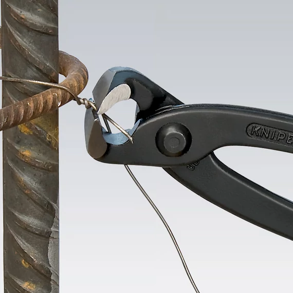 KNIPEX Betonszerelő fogó (rabitzfogó) feketére foszfátozott 220mm (99 00 220)
