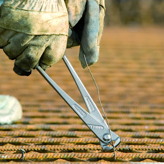 KNIPEX Erő-kímélő betonszerelő fogó, nagy áttételű, 250mm (99 14 250)