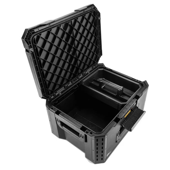 TOUGHBUILT B1-B-50 StackTech Nagy szerszámosláda 53,3x40,6x29,7cm (TB-B1-B-50)