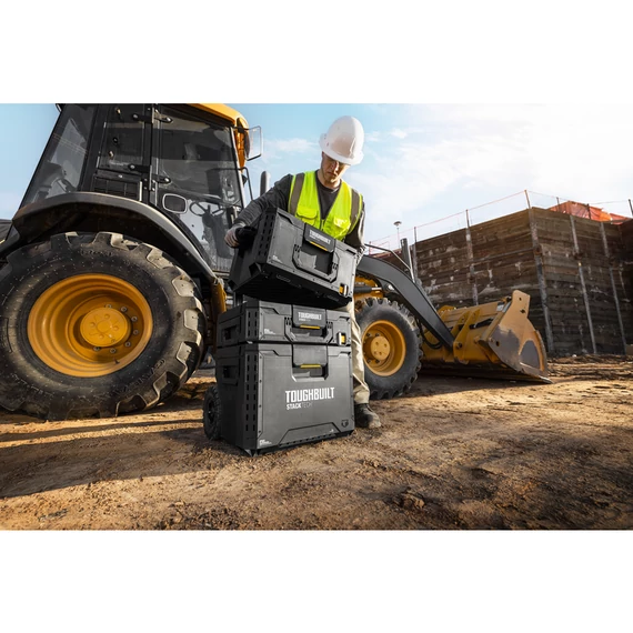 TOUGHBUILT B1-B-50 StackTech Nagy szerszámosláda 53,3x40,6x29,7cm (TB-B1-B-50)