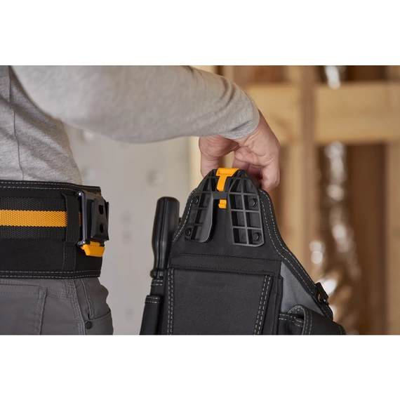 TOUGHBUILT CT-104 Villanyszerelő övtáska 30x15x39cm (TB-CT-104)