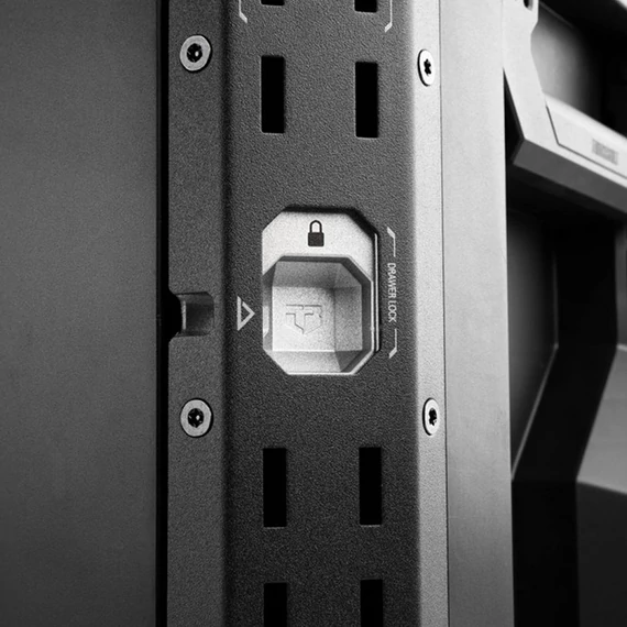 TOUGHBUILT StackTech XL 2 Zárható szerszámosláda, 2 fiókos, 560x430x420mm